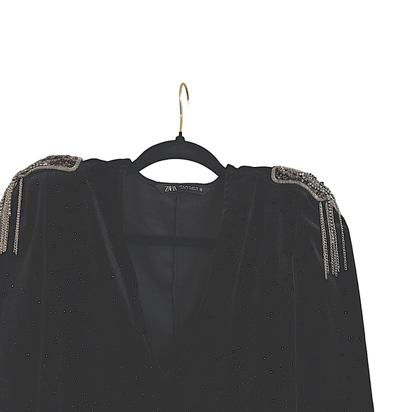 Beautiful Zara black velvet bodysuit worn once/ shoulder pads - Picture 3 of 7